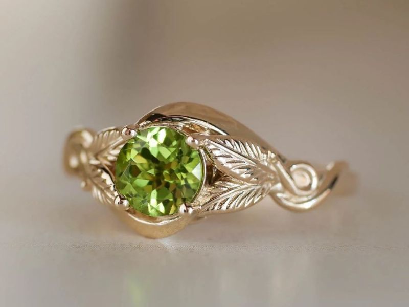 Các cách để bạn nhận biết Peridot thật và Peridot giả