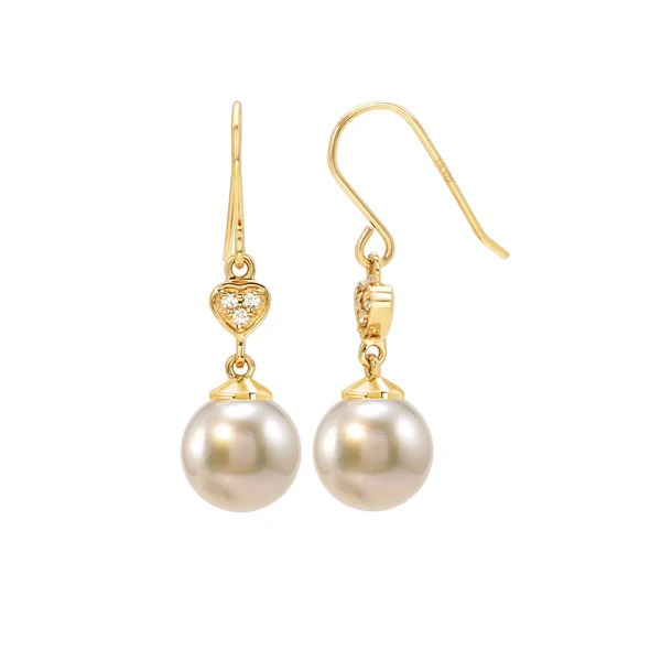 Pearl earrings