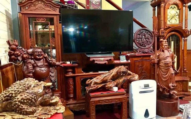 Phòng khách luôn là nơi lý tưởng nhất để đặt tượng