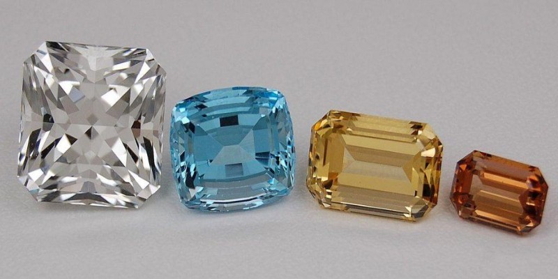 Màu sắc là yếu tố quan trọng nhất ảnh hưởng đến giá của Topaz