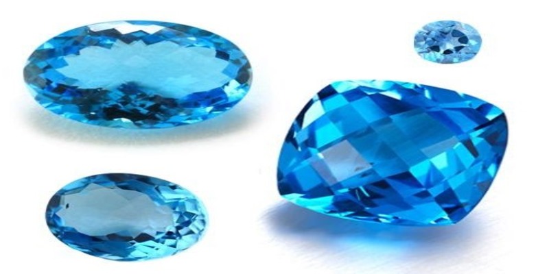 Đá topaz xanh thuộc hành Thủy và hành Mộc
