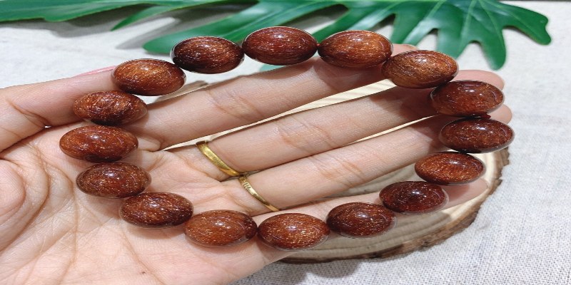 Giá của thạch anh tóc nâu thường được xác định dựa trên nhiều yếu tố