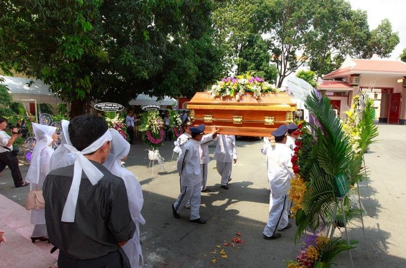 Nghi thức xả tang và ý nghĩa chuyển hóa